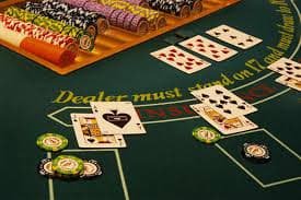 Pragmatic Play slot and live-dealer game selection on hoki123login